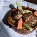 Jaglane zrazy z pieczarkami – roślinna siła na talerzu biegacza